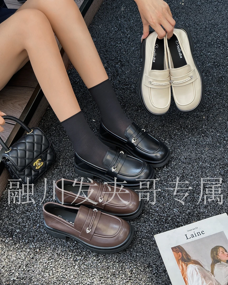 （悠然漫步）2024新款水钻素面百搭经典通勤舒适皮鞋乐福鞋2333