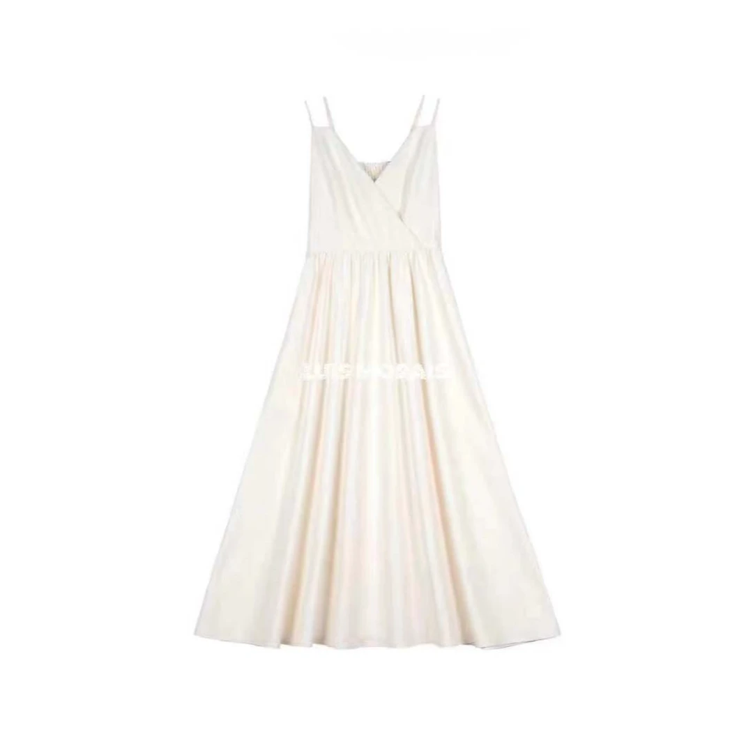 气质V领收腰大摆连衣裙  N7BRQ110