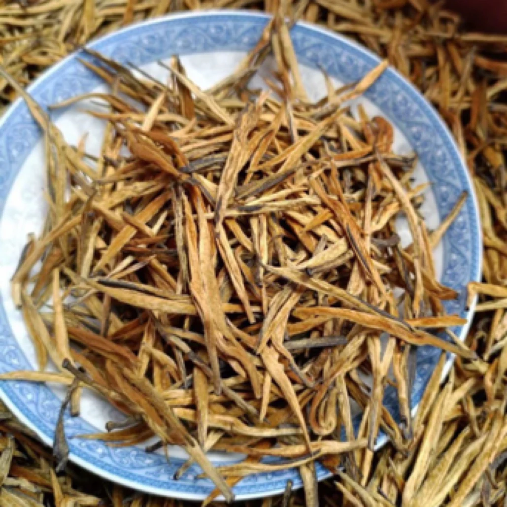 〔滇红小金针〕香气纯正 芽叶匀整