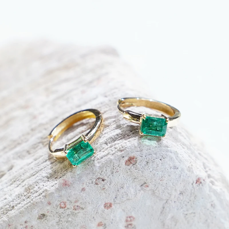 18k金祖母绿方块简约耳饰ZE1