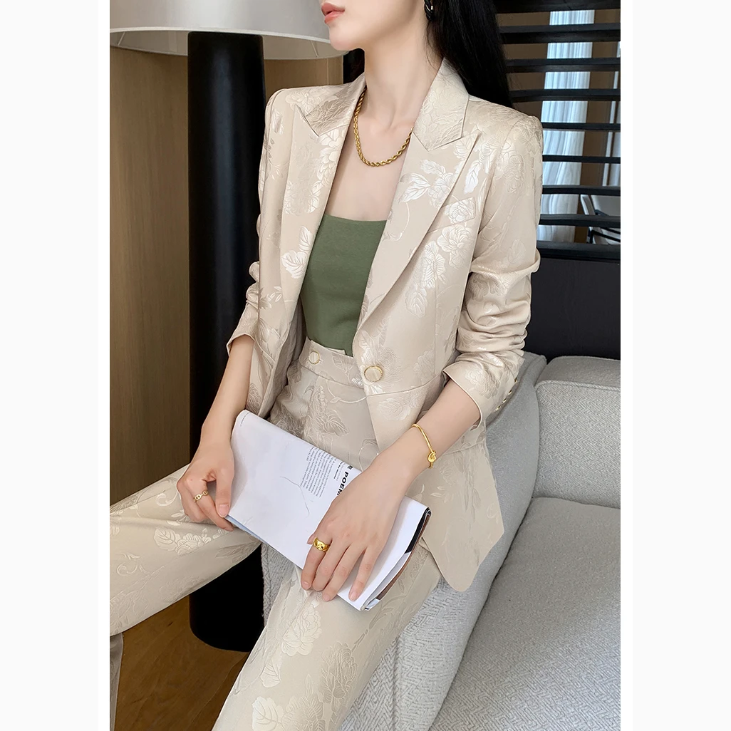 500高级感小西装套装女春秋新款职业装轻奢韩版显瘦修身休闲西服