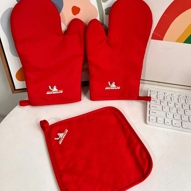 发2副！外贸尾单红色加厚夹棉微波炉手套防烫手套 三件套