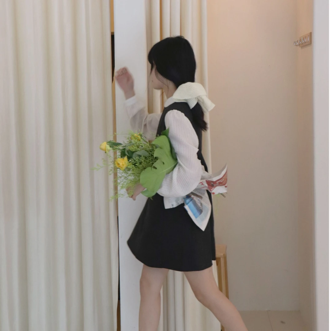 【银杏】小亚家2025年新款彼得潘领蕾丝边衬衫