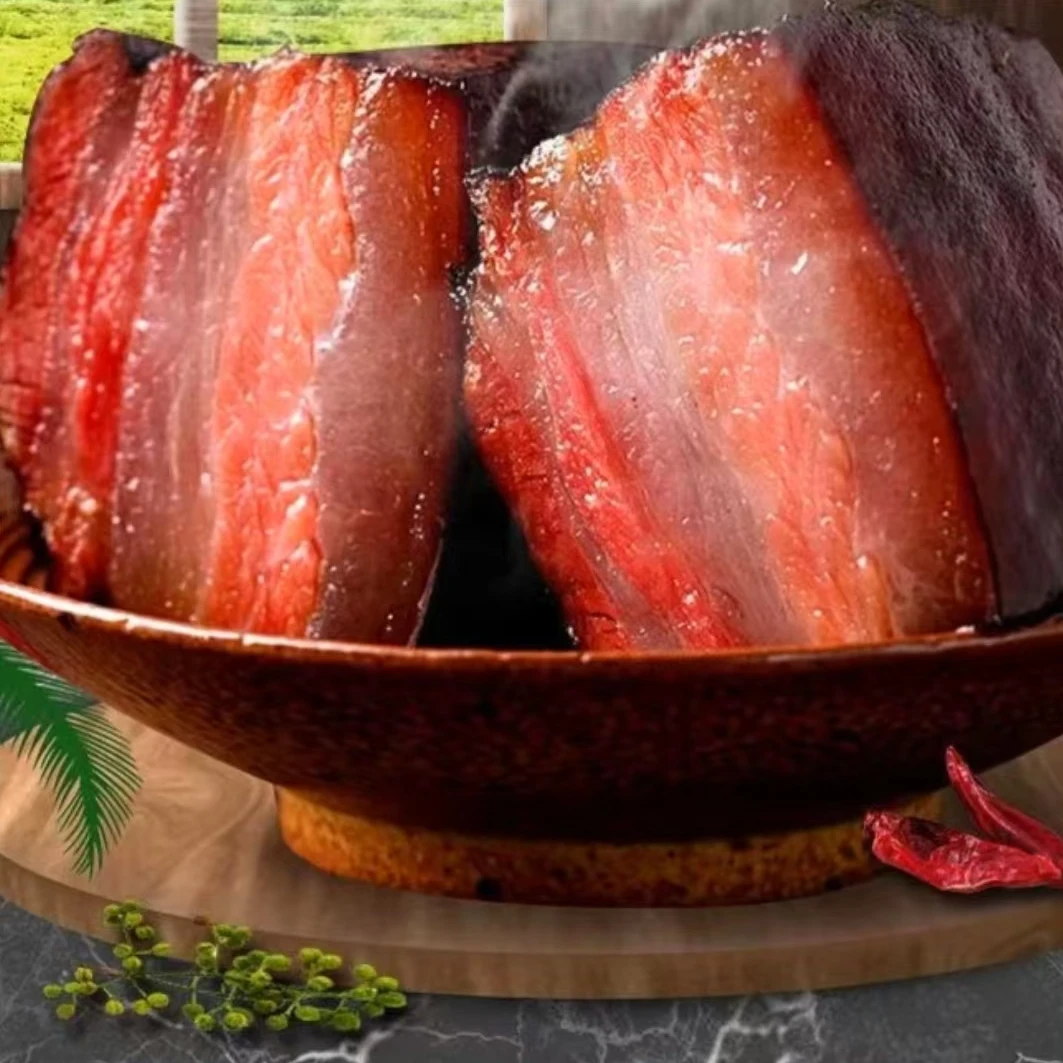 贵州遵义柴火烟熏五花腊肉，农村大山放养猪粮食猪