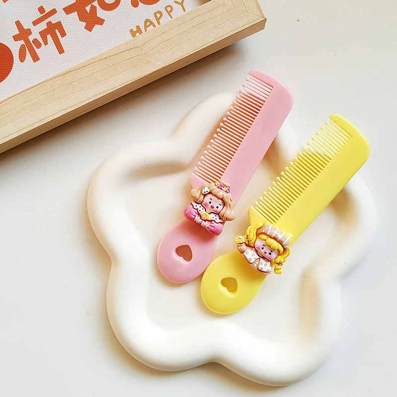 婴儿宝宝安全梳小孩新生儿童头发梳子便携小梳子可爱小女孩卡通