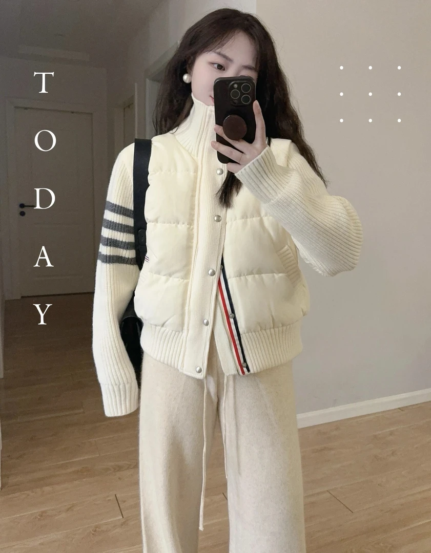 白色棉服女冬季韩系高级设计感针织拼接外套2024新款加厚立领棉衣