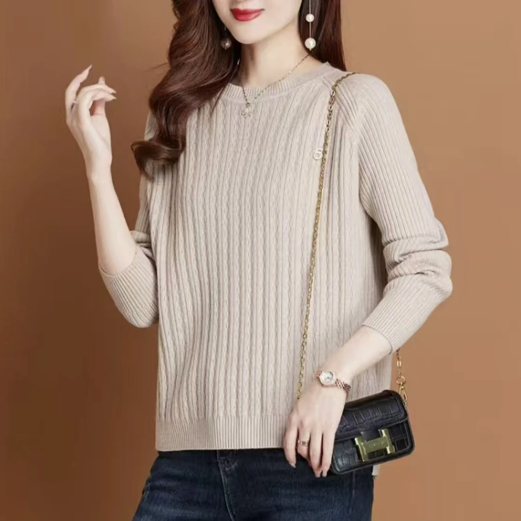 【名角服饰】【5字大阪中领8109-2款】时尚宽松百搭毛衣