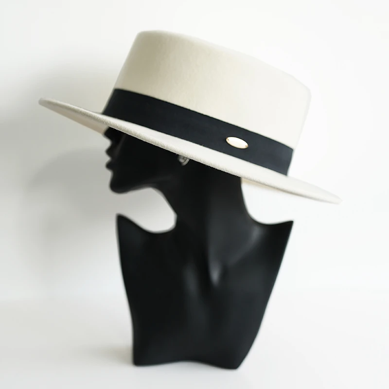 红太时尚百搭复古简约白色帽子121WM001