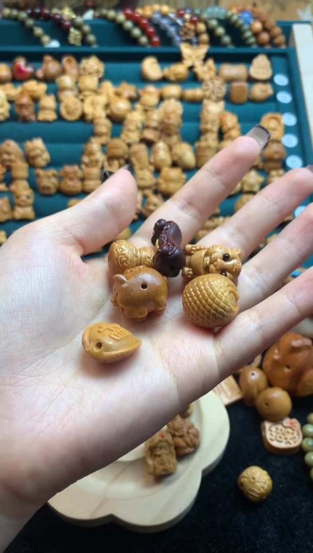 【闪购商品】檀香木.............