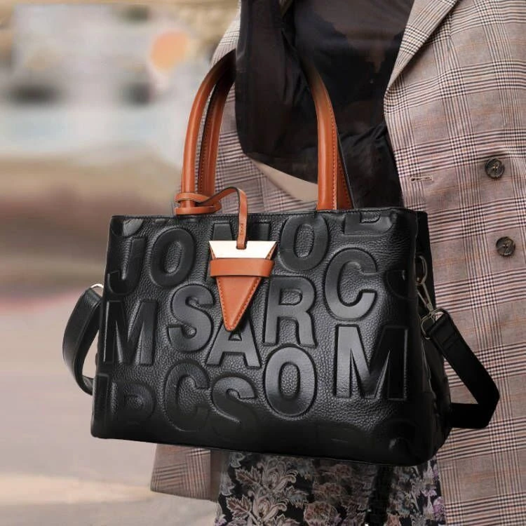 真皮女包包2024新款时尚休闲黑色字母手提包大气百搭单肩斜挎包