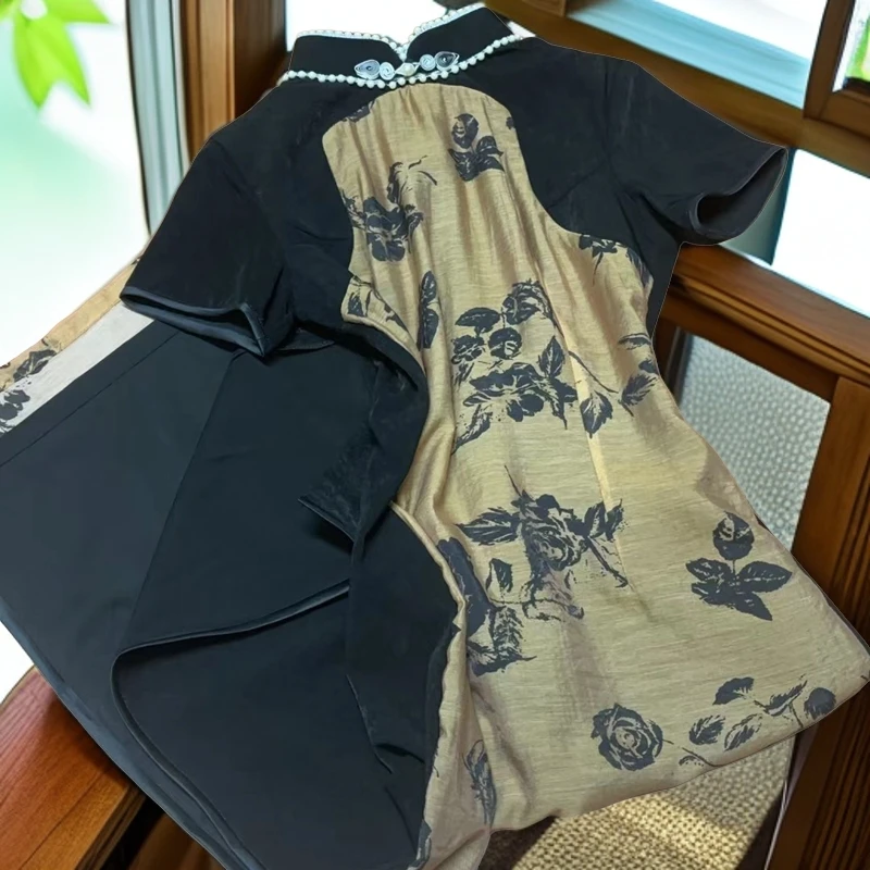 852-黑色 双拼 玫瑰 珍珠领口 旗袍