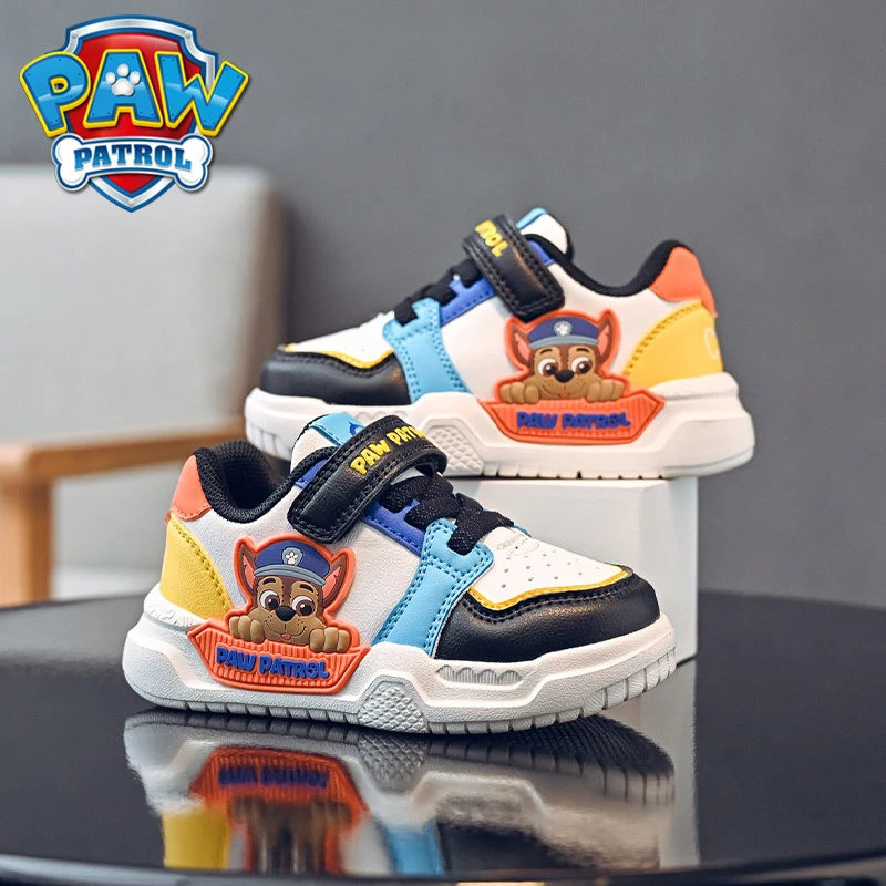汪汪队童鞋男童运动鞋春秋季2025新款卡通学生儿童低帮板鞋小男孩