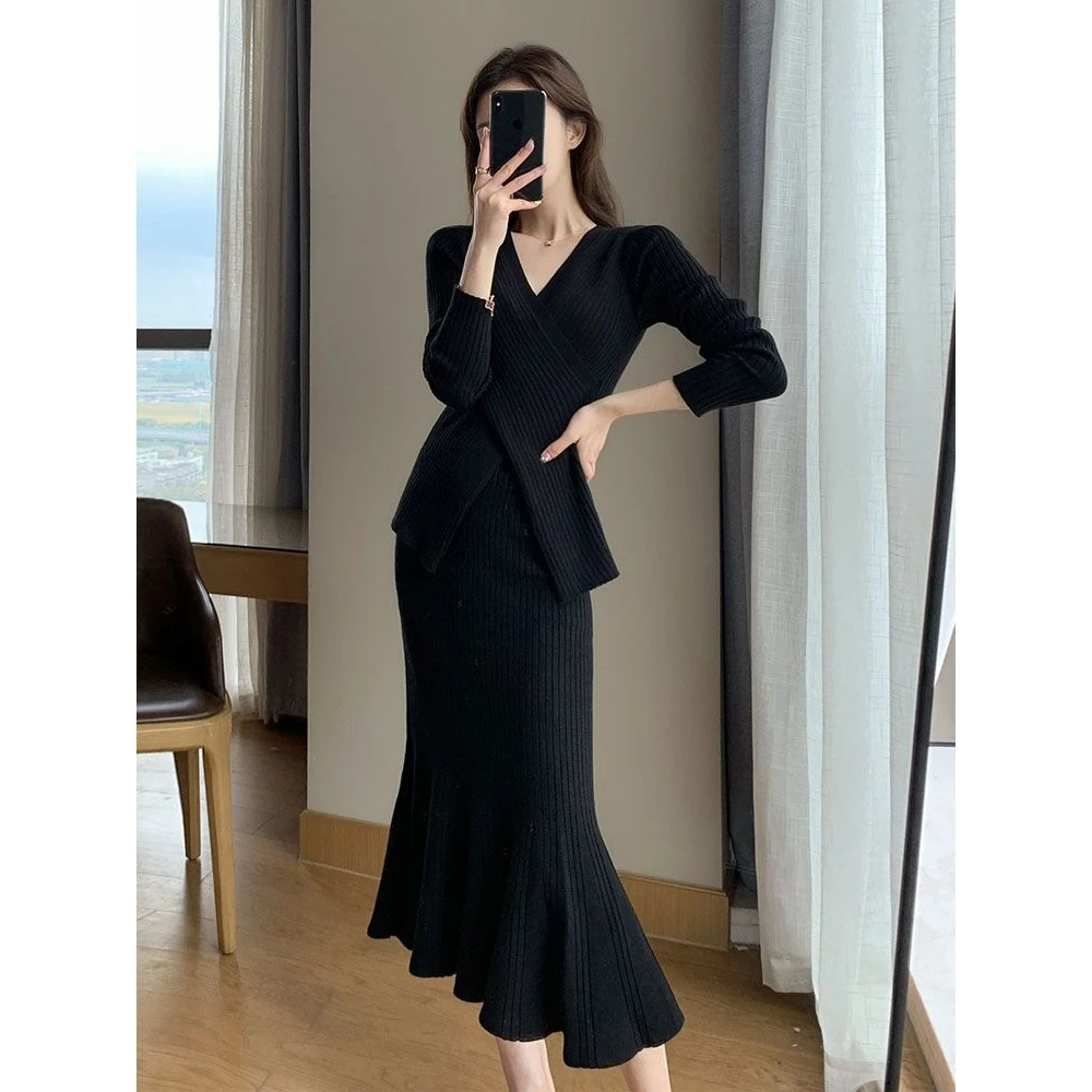 2764温柔高级感轻熟御姐针织毛衣法式秋冬2023套装小众设计两件套