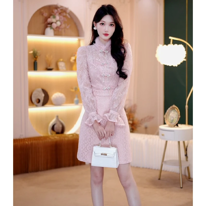 2025秋季新款蕾丝刺绣气质旗袍领拼接时尚A字打底长袖连衣裙6004