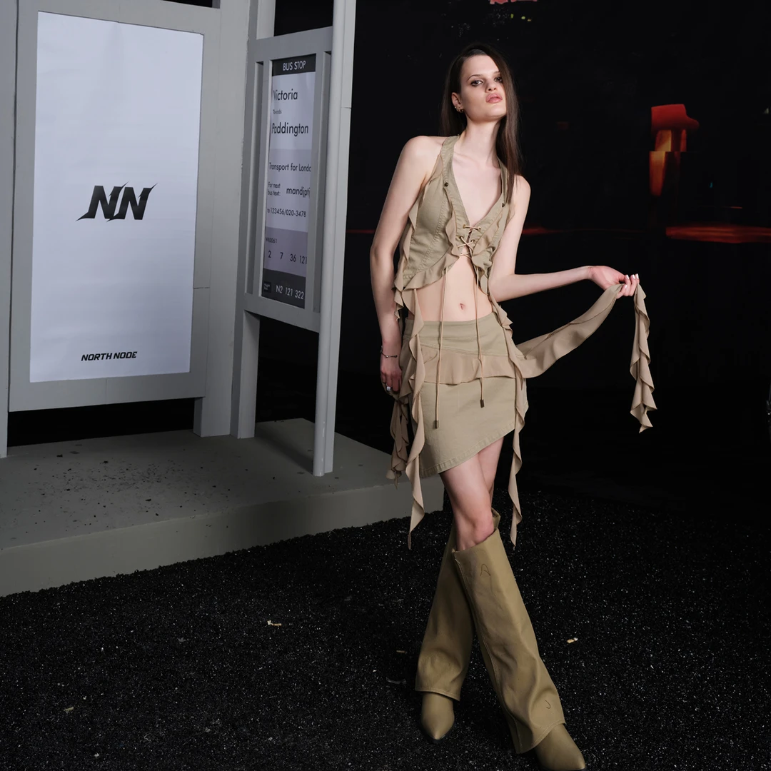 【孟子义同款】NN-NORTH NODE 辣妹纯欲荷叶边背心