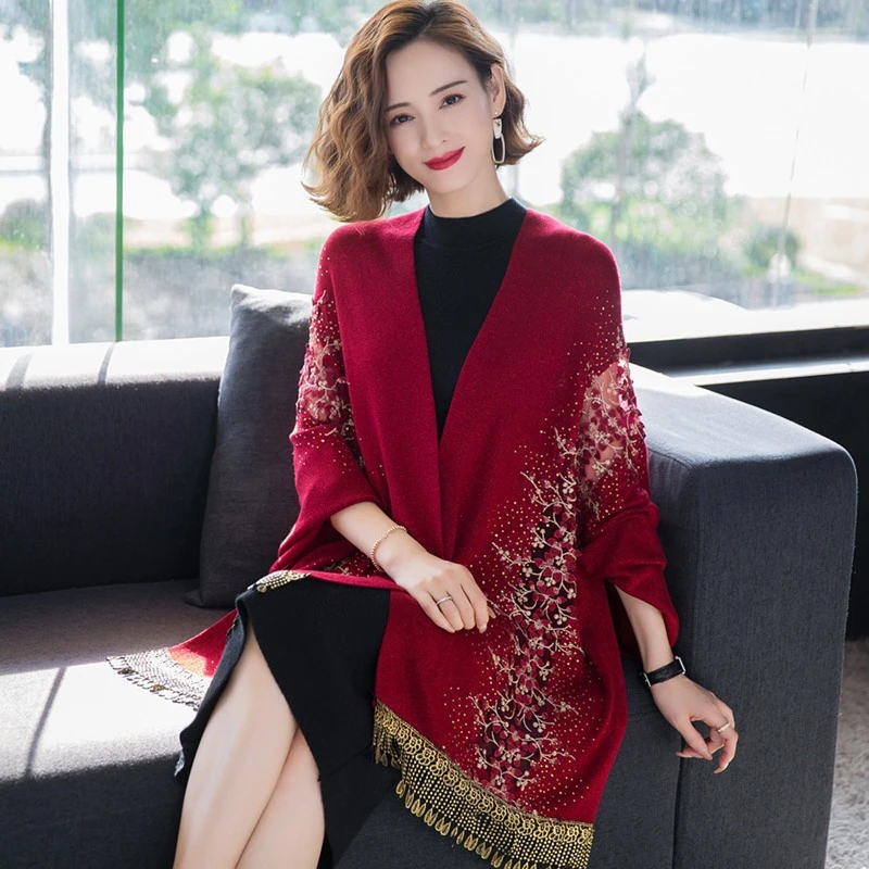 瑾禾喜婆婆旗袍婚庆春秋新款带袖绣花斗篷披肩女烫钻针织开衫外套