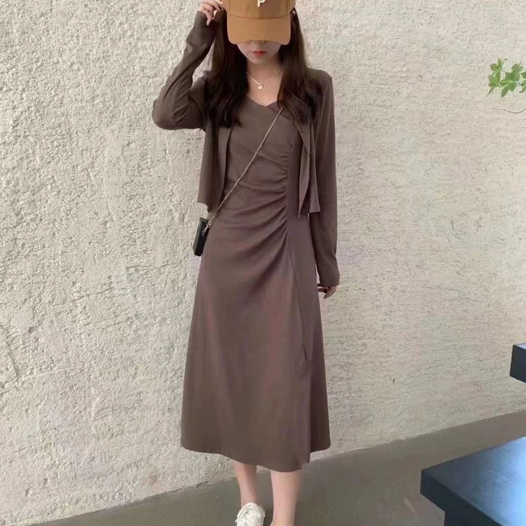 春秋季新款气质款披衫+吊带裙两件套装显瘦收腰法式高档连衣裙子