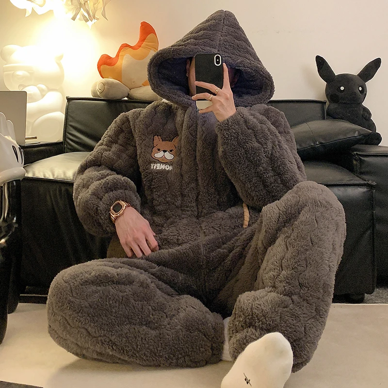 YUZHAOLIN/俞兆林男士冬季加厚保暖珊瑚绒三层夹棉卡通连帽款睡衣