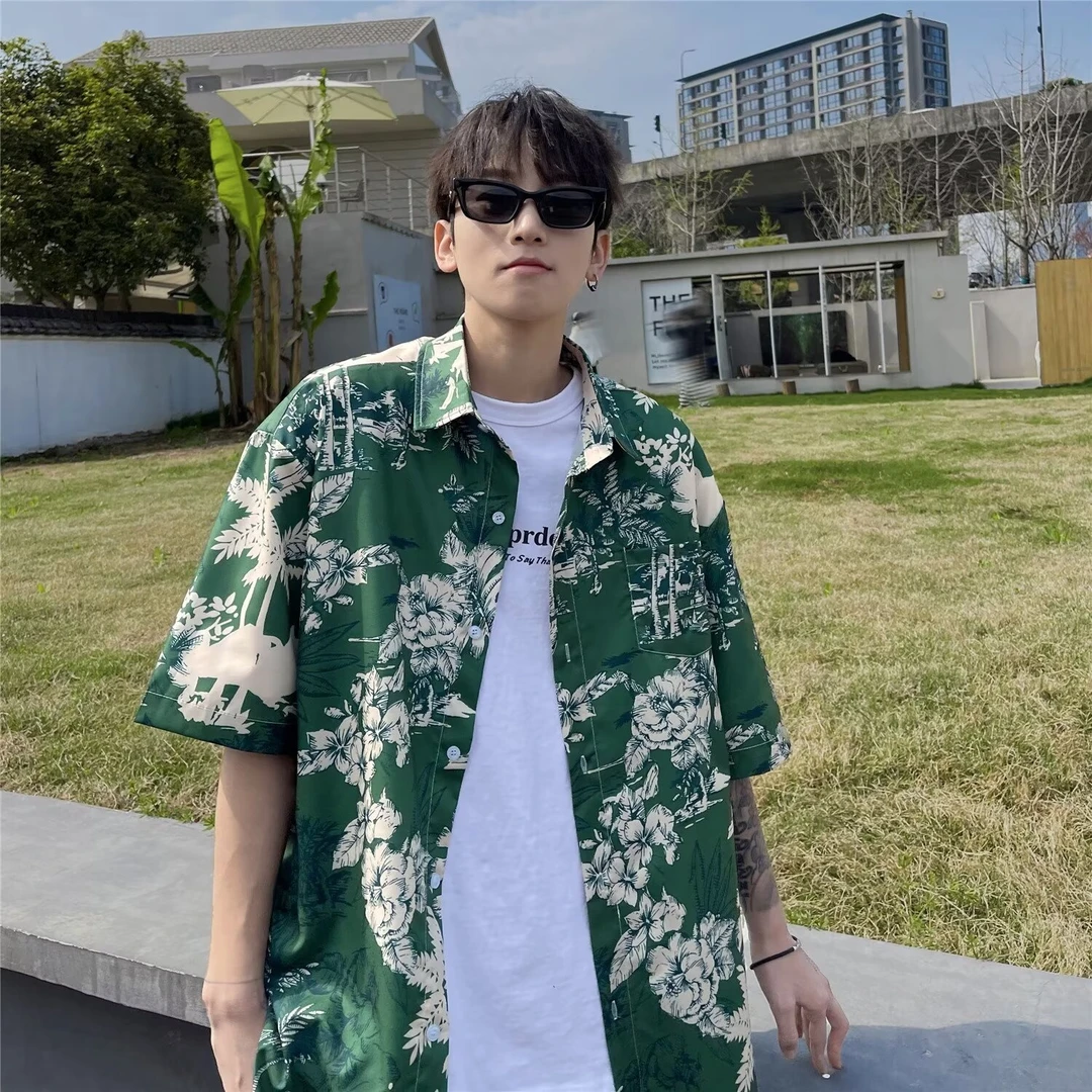 肥胖大码痞帅花衬衫男宽松夏季薄款海边度假男装潮流搭配沙滩衬衣