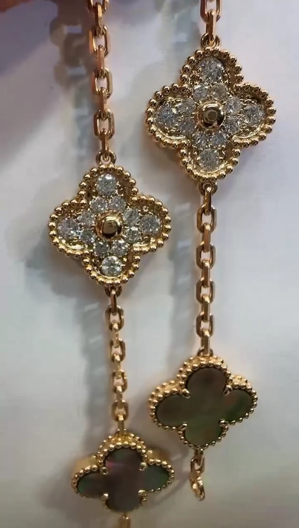 【闪购商品】钻石手链18K金镶嵌灰贝隔钻