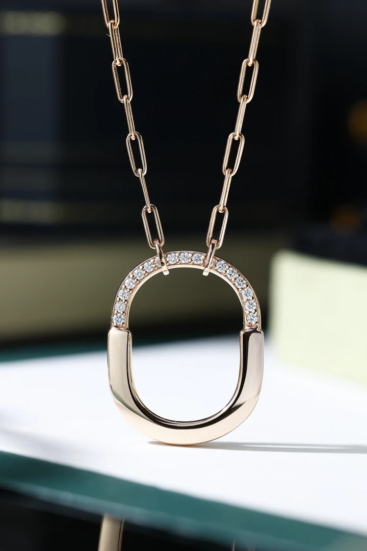 【万小姐】18K金钻石锁扣项链SS001-1