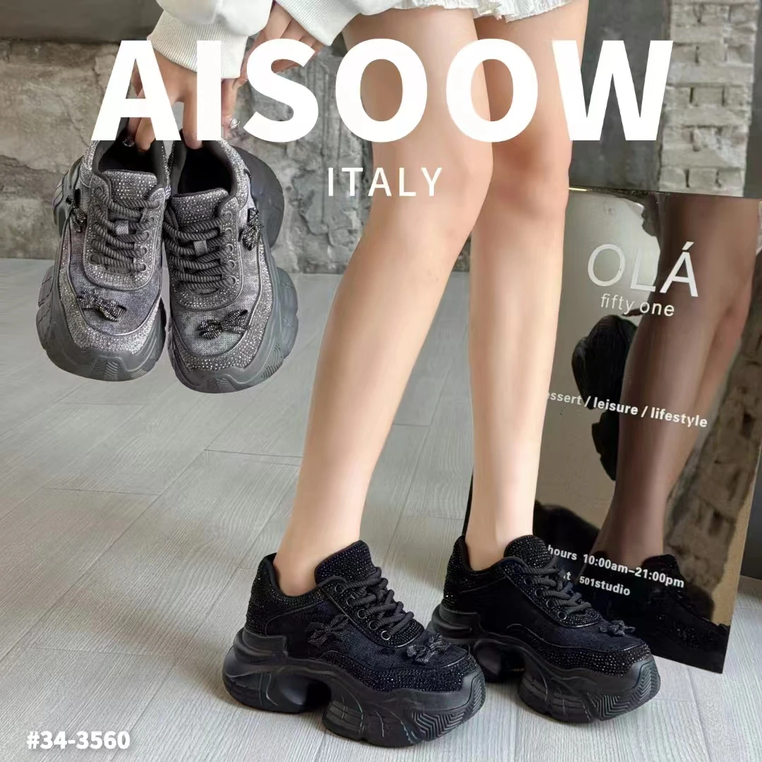 2024年冬季新款运动鞋时尚百搭帅气十足