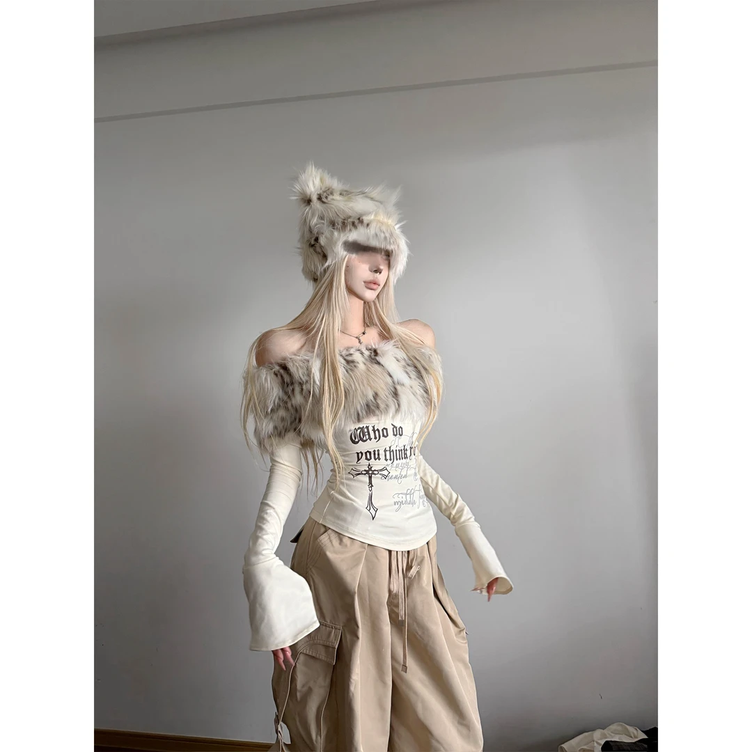 Rase le sol 毛毛领一字肩长袖T恤设计感修身收腰露肩辣妹上衣