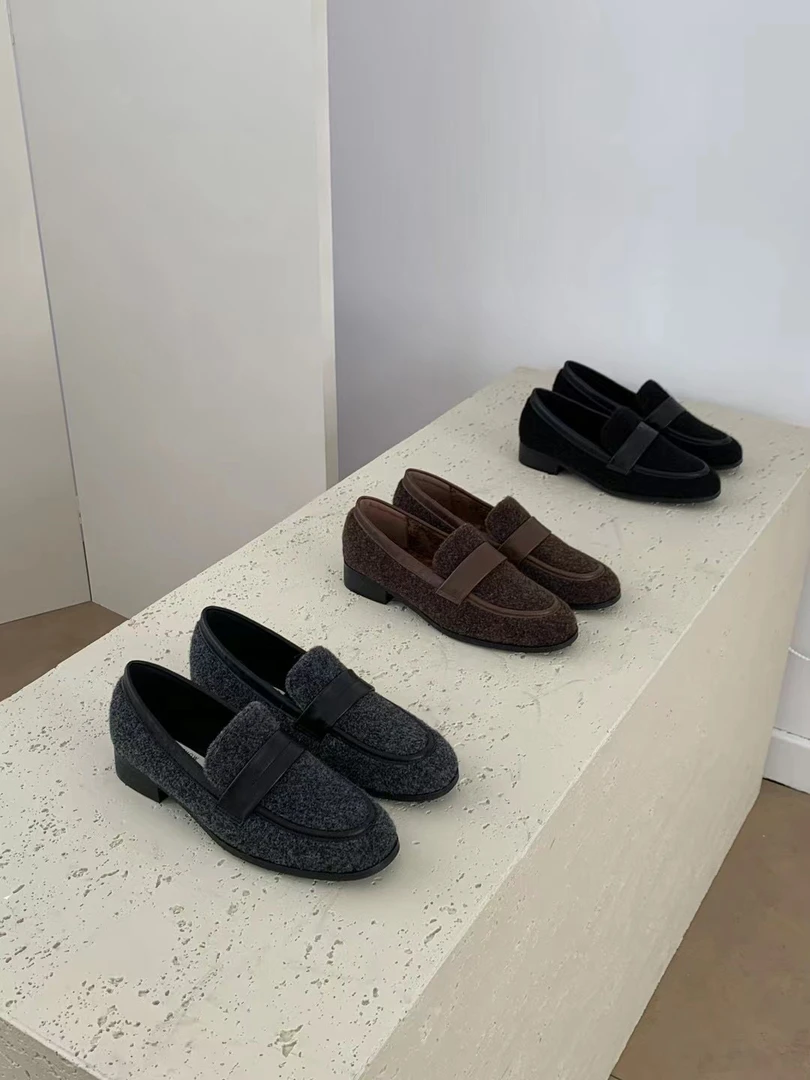 M2673时尚休闲百搭乐福鞋秋冬加绒舒适单鞋毛呢保暖女鞋冬季软底