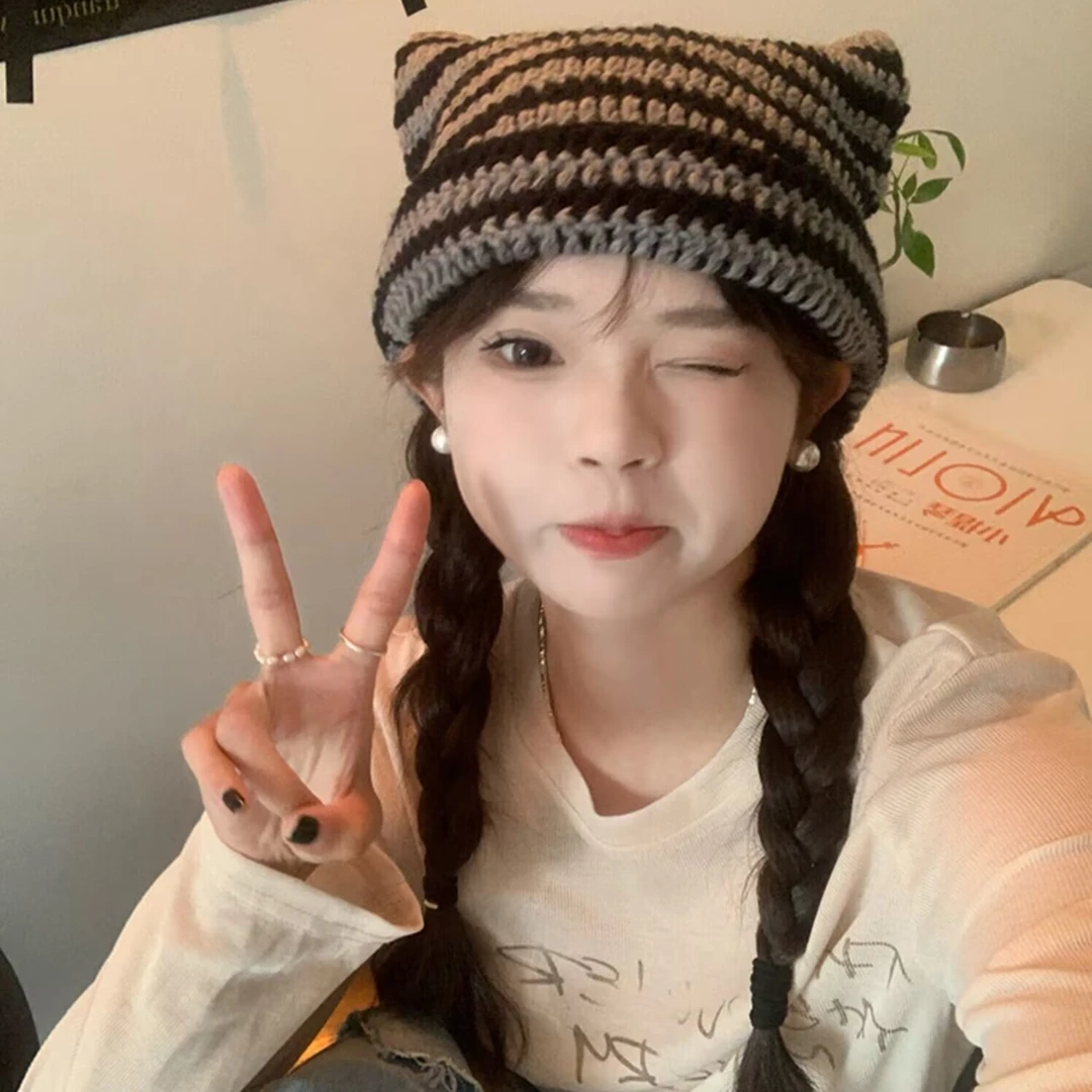 日系网红ins小恶魔条纹针织毛线帽子女猫咪耳朵可爱尖尖帽套头帽
