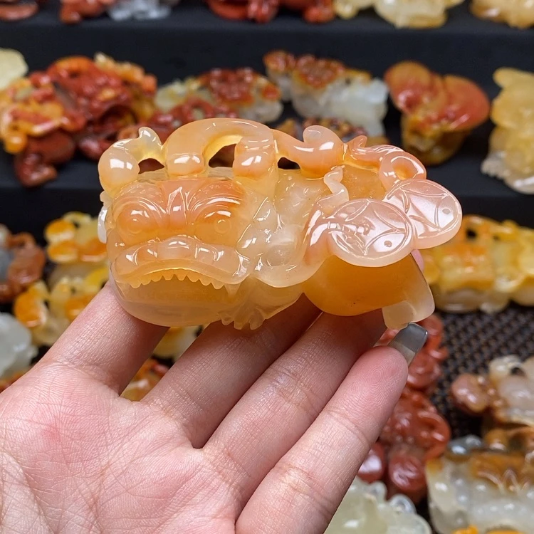 【闪购商品】石英质玉（黄龙玉）颈饰未镶嵌