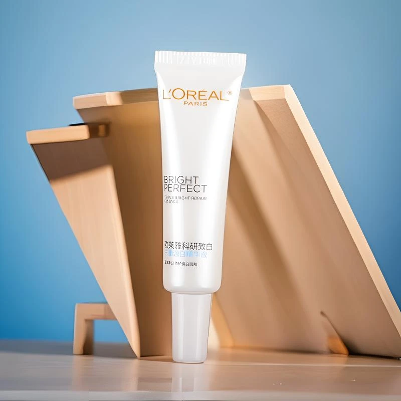 欧莱雅三重源白精华液7.5ml光子瓶小样面部烟酰胺美白淡斑中样