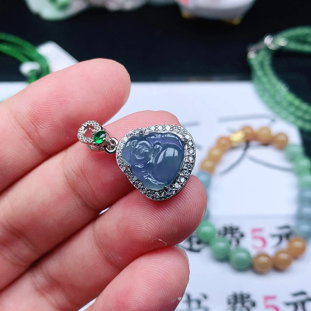 翡翠颈饰未镶嵌天然