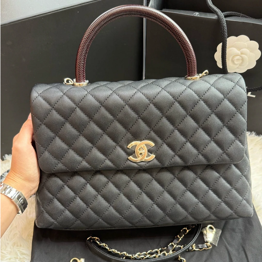 99新 Chanel/香奈儿 cocohandle大号红手柄 卡标齐全 成色不错