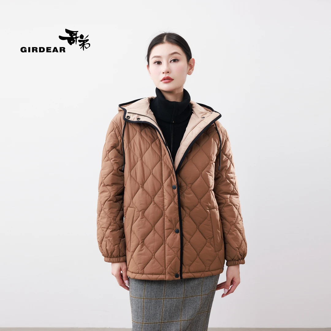 GIRDEAR/哥弟热力感衍缝菱格连帽保暖新雪丽棉服1400720-1038733-