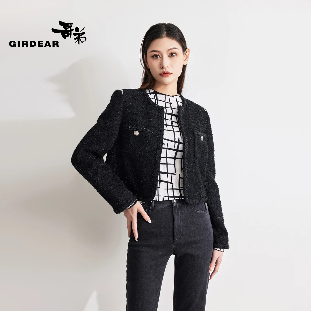 GIRDEAR/哥弟轻奢短款圆领珍珠装饰小香风粗花呢显瘦外套1400668-