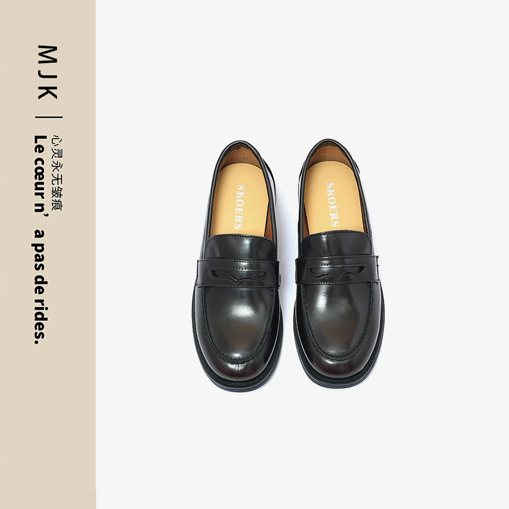 2024帅气英伦风擦色牛皮单鞋女时尚圆头乐福鞋方跟软底百搭小皮鞋