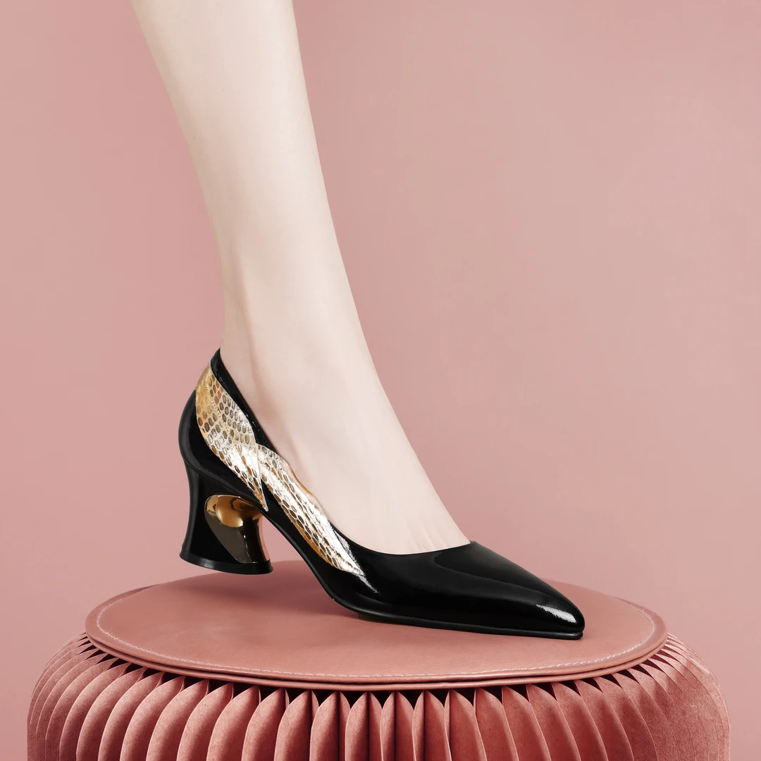 梵芮诗2024年春季新款浅口尖头叶子装饰优雅气质女粗跟单鞋-H0052