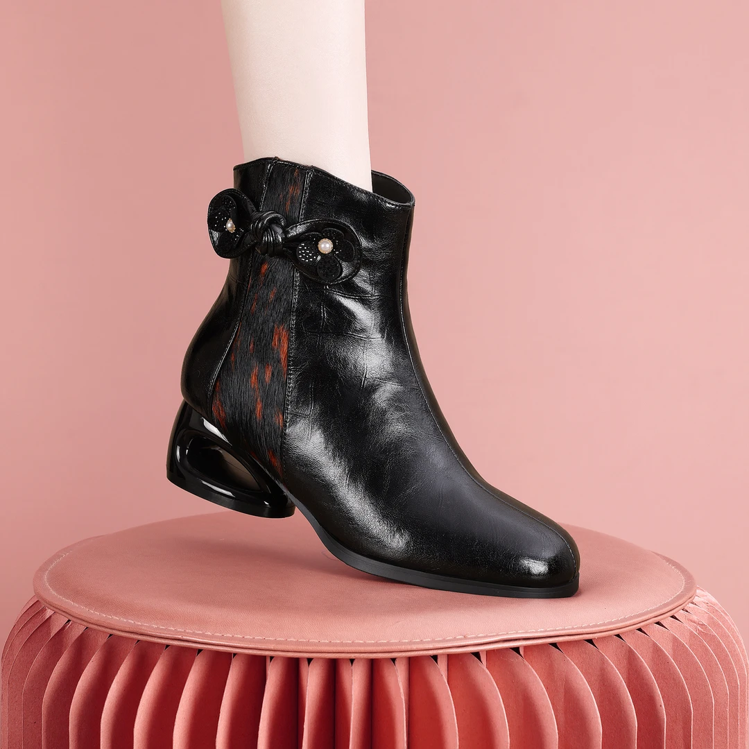 梵芮诗2024年新款秋冬蝴蝶结拼色外穿舒适保暖绒里粗跟短靴-H1110