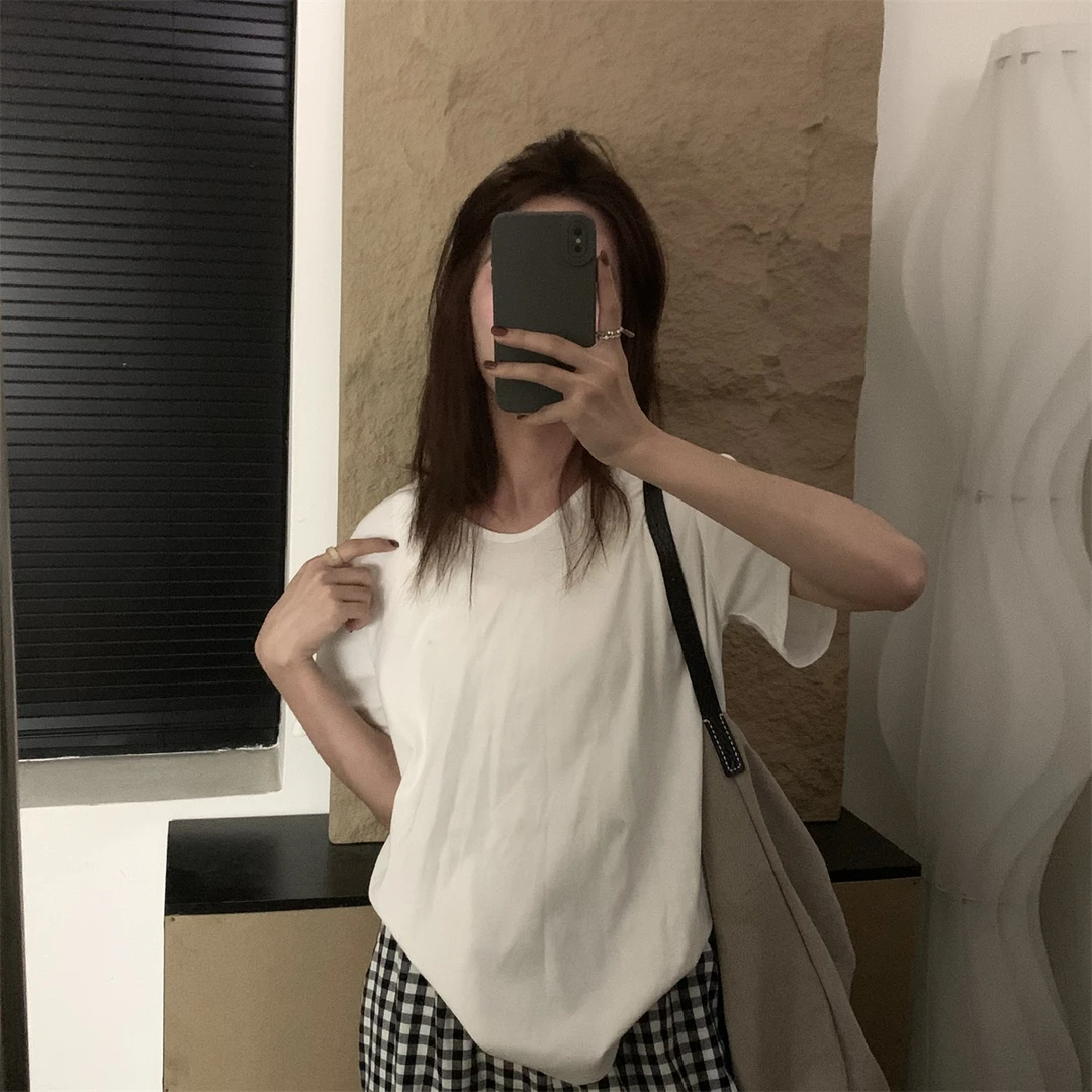 吴CC 夏季薄款百搭纯色显瘦 慵懒感小V领短袖T恤上衣