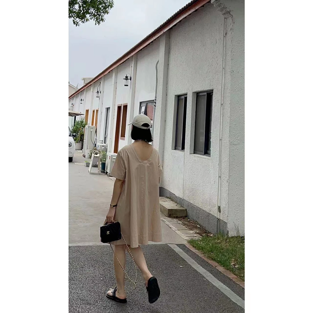 沿夏“减龄款” 肌理感麻 圆领显瘦中长款连衣裙  美美哒 23-174款