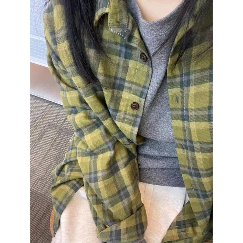 2024复古港风绿色格子衬衫外套女春秋季宽松bf慵懒风