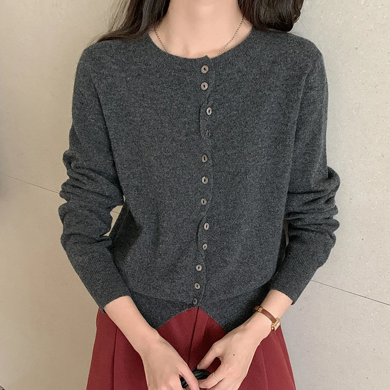 秋冬季100%纯羊毛衫女时尚圆领纯色宽松显瘦百搭针织开衫外套上衣