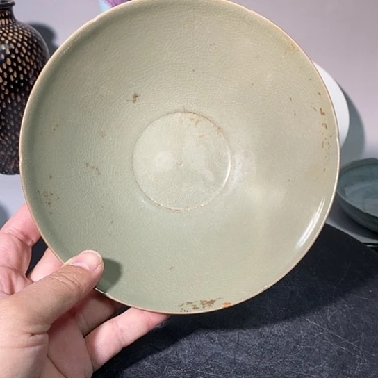 碗清**汨张公巷青釉碗。。