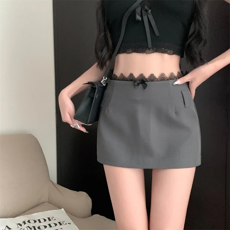 复古小众包臀短裙女夏季辣妹风性感显瘦西装裙气质独特a字半身裙