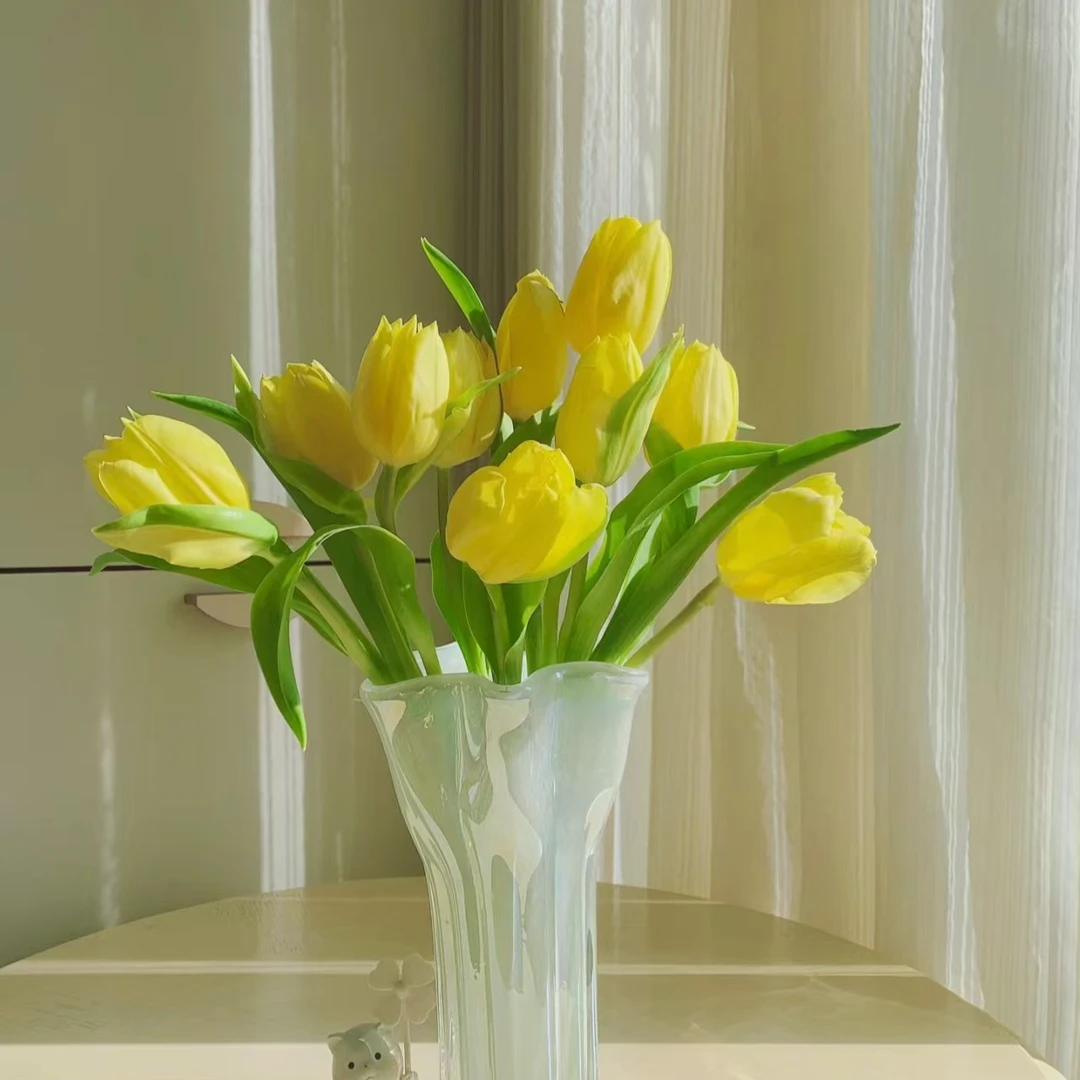 麦田【郁金香】栀子柠檬清香 夏天小清新 中型花苞 金黄色