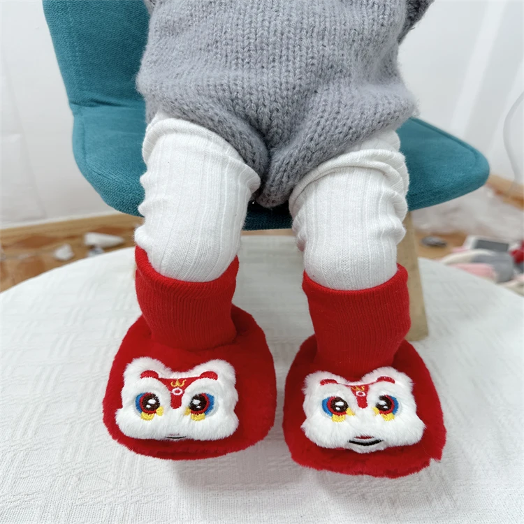 婴幼儿0-12个月1岁宝宝鞋袜红色过年保暖婴儿鞋不掉新生儿鞋子