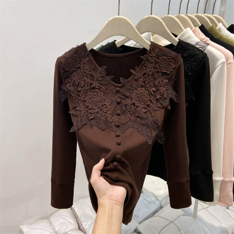 洋气蕾丝V领打底上衣女春秋冬款轻奢高档休闲简约修身长袖T恤小衫