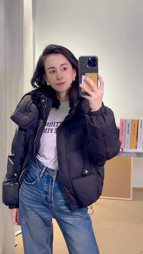 【晴晴推荐】欧货冬款黑色短款带帽外套