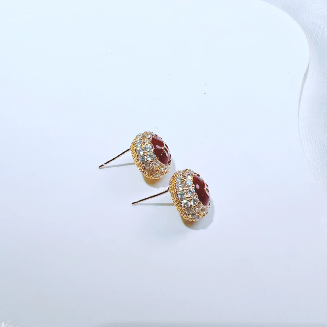 铜合金珐琅耳饰 精致带钻M家耳钉时尚气质百搭秋冬耳饰-WW021