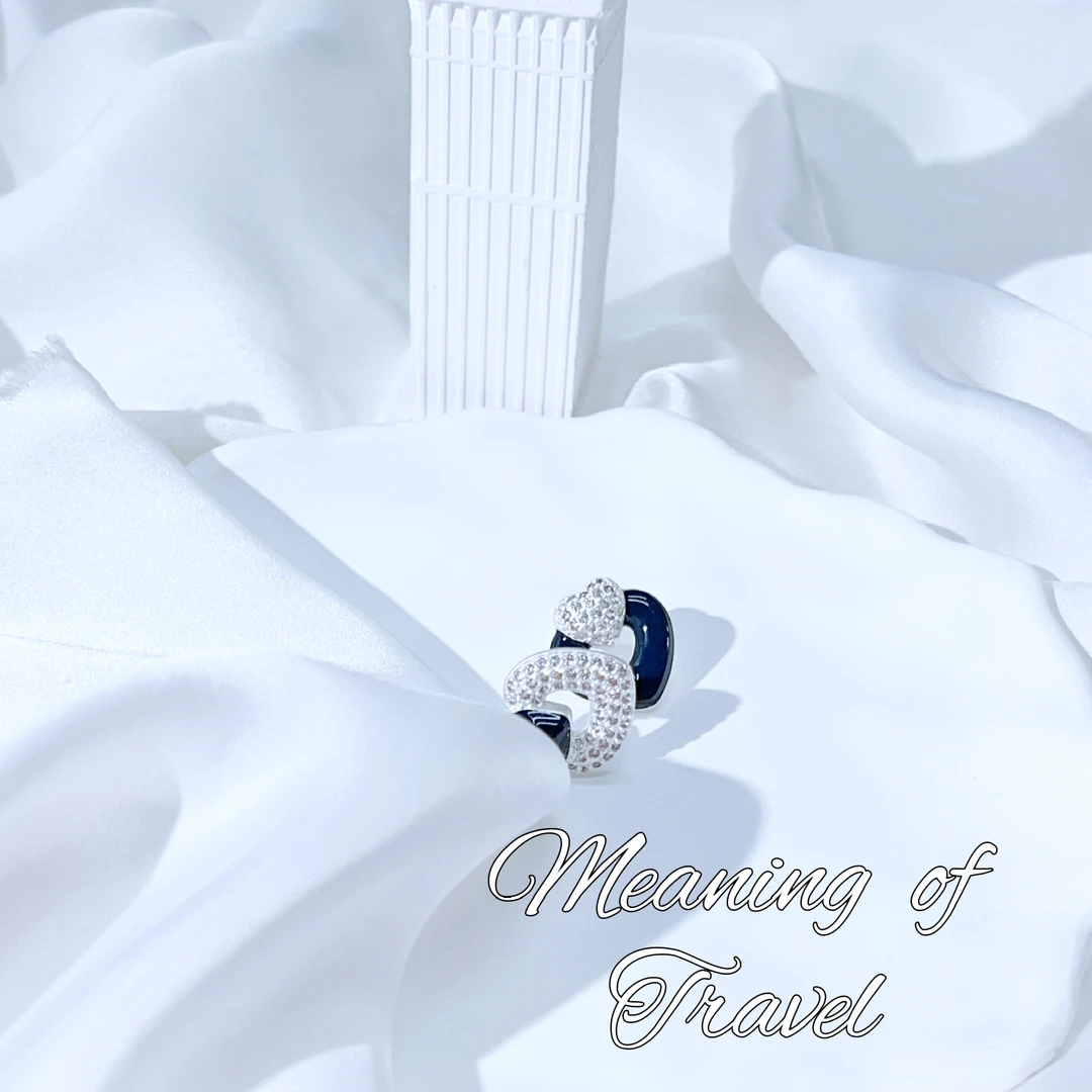 铜合金珐琅耳饰 时尚潮流微镶钻M家AB款耳钉秋冬新款耳环耳饰-209